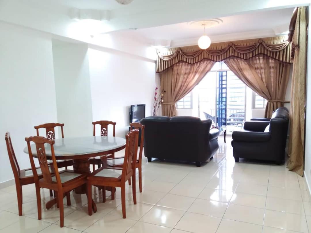 Homstay مرتفعات كاميرون المظهر الخارجي الصورة